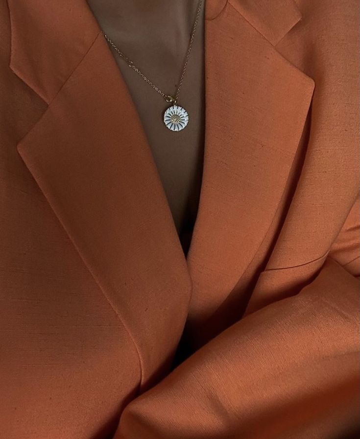 Blazer terracota, detalhe